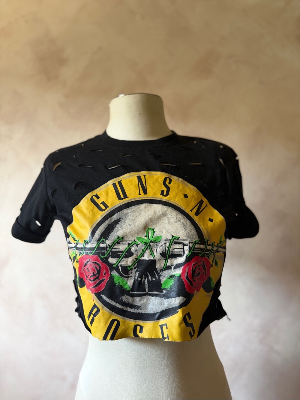 Guns N' Roses Black Graphic Crop Tee with Yellow Logo